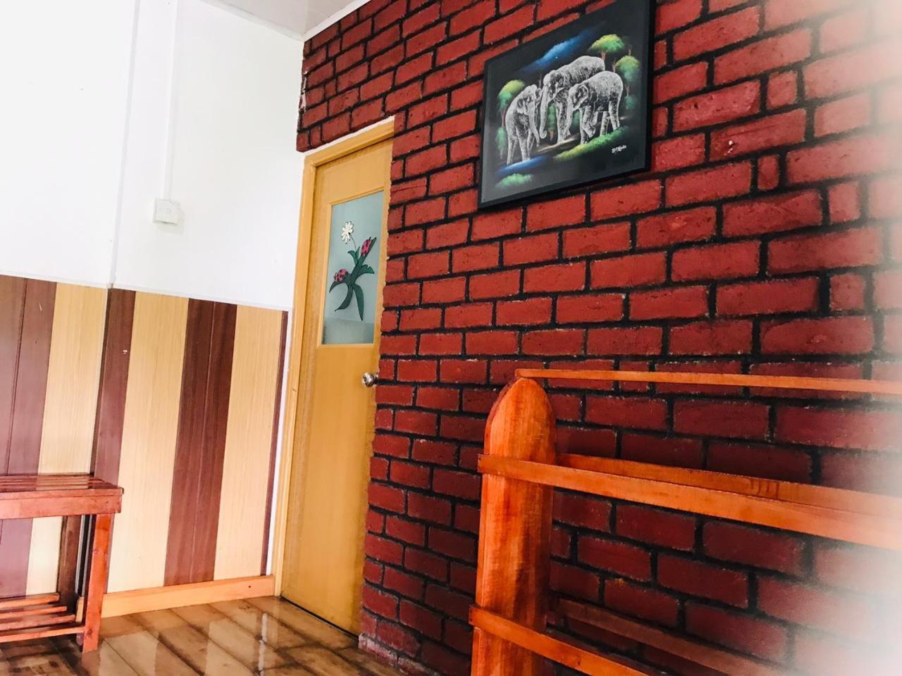 Ella City Reach Hostel Cameră foto